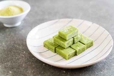 yumuşak çikolata yeşil çay 