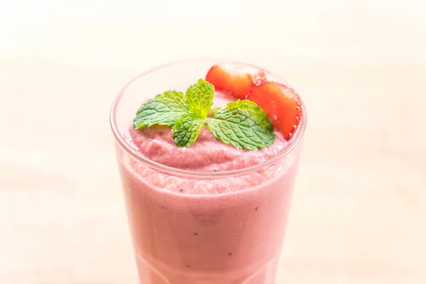 Erdbeer Smoothies Milchshake — Stockfoto