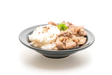 yumurta ile tepesinde pirinç Sarımsak soslu tavada kızartılmış domuz eti