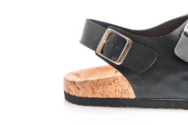 Erkek deri sandalet beyaz arka plan üzerinde