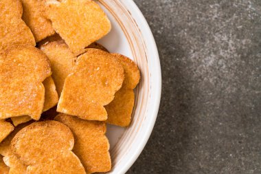 pişmiş ekmek sarımsaklı ekmek