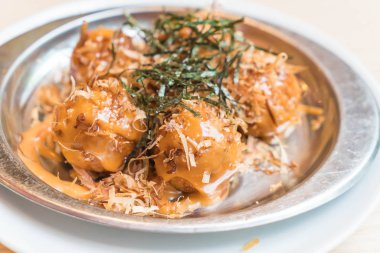 Kan ve ahtapot topları