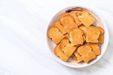 pişmiş ekmek sarımsaklı ekmek