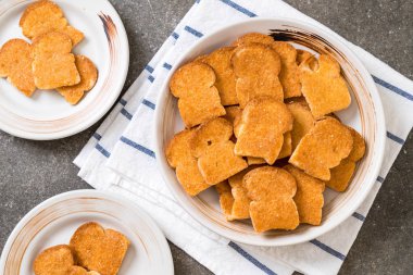 pişmiş ekmek sarımsaklı ekmek