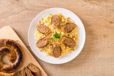 Fried Rice Notrhern Tay acılı sosis ile