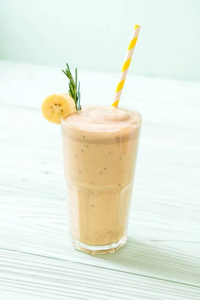 Banaan smoothies glas — Stockfoto