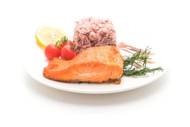 Berry pilavlı somon Steak