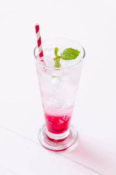 Soda de fresa helada — Foto de Stock
