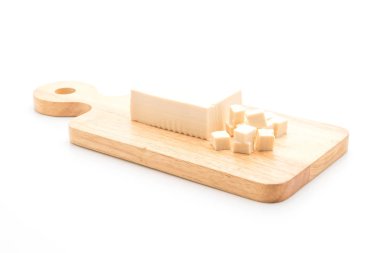 beyaz zemin üzerine tofu