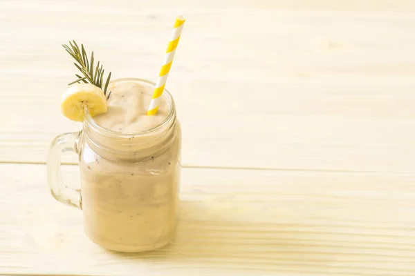 Banan smoothies szkła — Zdjęcie stockowe