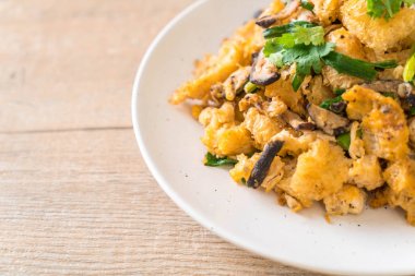 Kızarmış balık maw