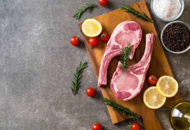 domuz pirzolası ham