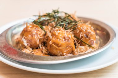 Kan ve ahtapot topları