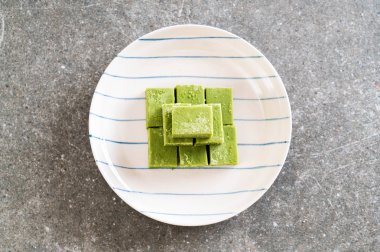 yumuşak çikolata yeşil çay 