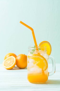 soda ile portakal suyu