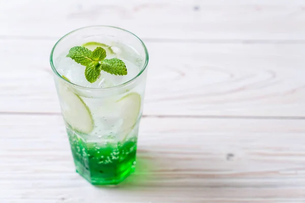 Groene appelfrisdrank — Stockfoto