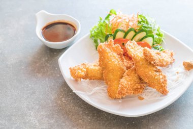 Kızarmış Balık tonkatsu sos ile