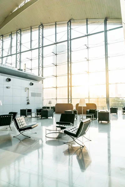 Empty chair and table in airport — Stock Photo, Image