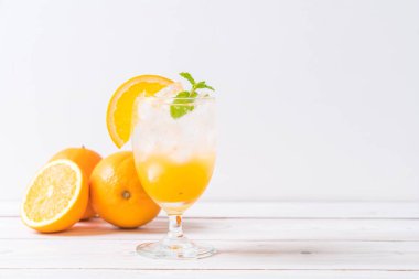 soda ile portakal suyu