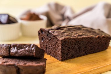 Çikolatalı browni kek