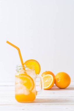 soda ile portakal suyu