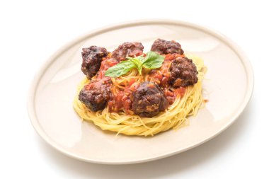 Köfteli spagetti. 