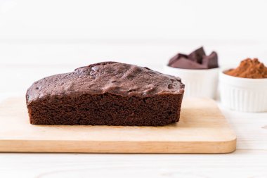 Çikolatalı browni kek