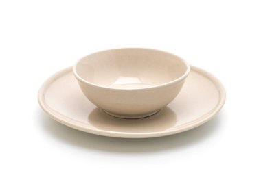 plaka ve beyaz arka plan üzerinde izole kase