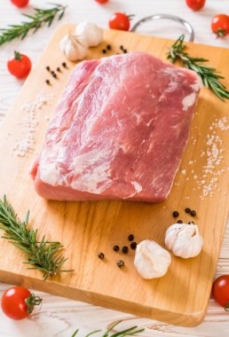 taze domuz ham filetosu