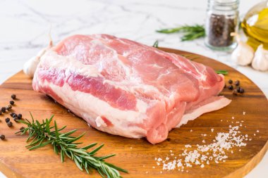 taze domuz ham filetosu