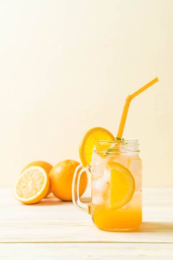 soda ile portakal suyu