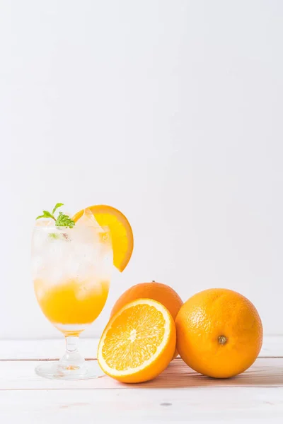 Χυμό πορτοκάλι με σόδα — Φωτογραφία Αρχείου