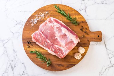 taze domuz ham filetosu