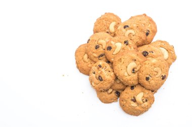 Kuru üzüm ve kavrulmuş kaşu fındık ile tatlılar