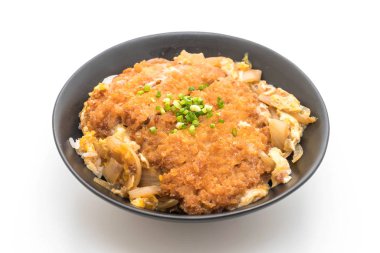 Kızarmış domuz pirzola tabağı (Katsudon)