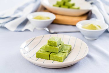 yumuşak çikolata yeşil çay 