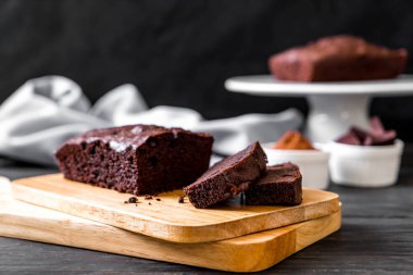 Çikolatalı browni kek