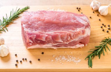 taze domuz ham filetosu