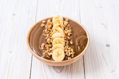 çikolata smoothies kase