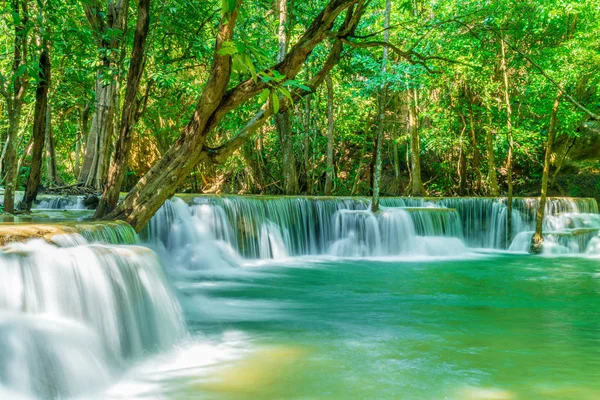 Huay Mae Kamin Waterfall, Kanchanaburi Tayland
