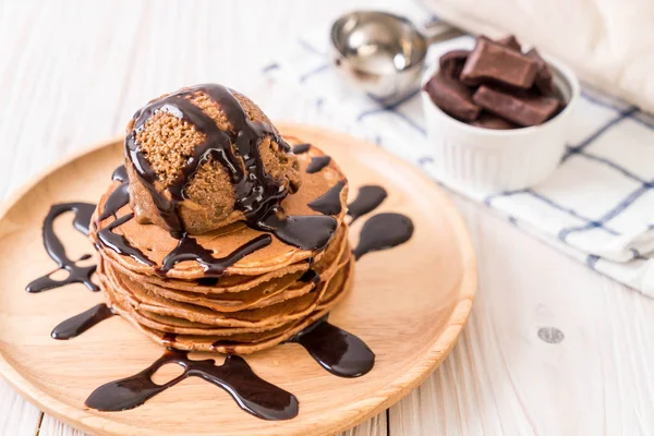 Çikolatalı dondurma ile gözleme