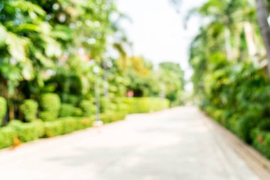 geçit ağaç ile bulanıklık