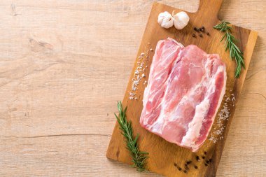 taze domuz ham filetosu