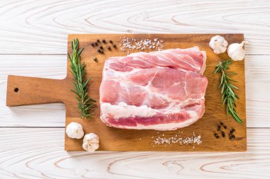 taze domuz ham filetosu