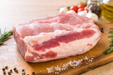 taze domuz ham filetosu