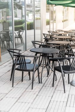  açık veranda masa ve sandalye