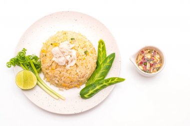 Yengeç kızarmış pilav