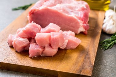 taze domuz ham filetosu