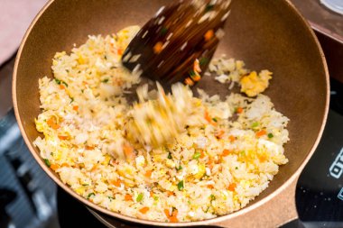 kızarmış pilav pişirme 