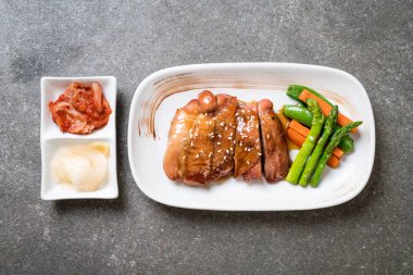 Teriyaki chiciken biftek